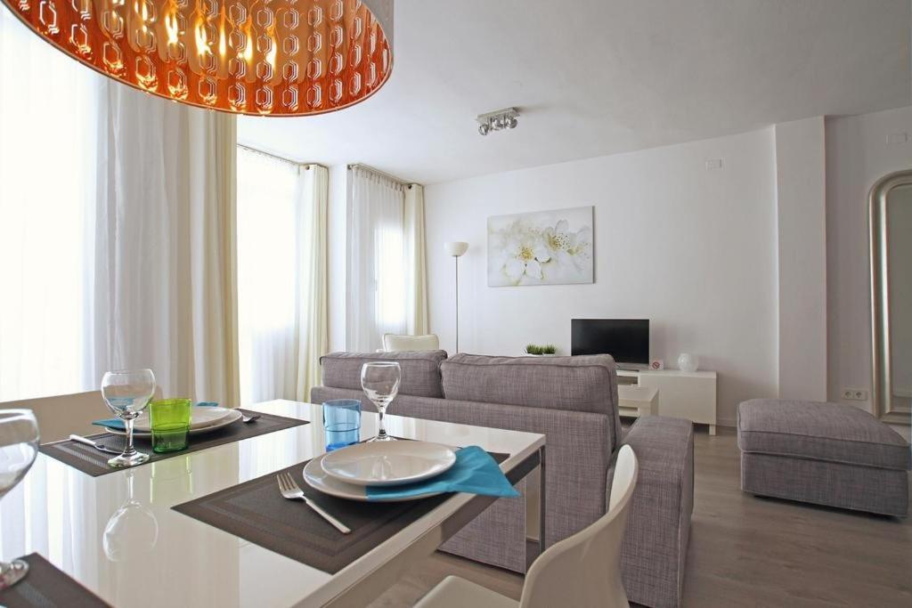 Warm Sands Apartment By Hello Homes Sitges Exteriör bild
